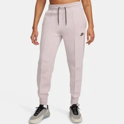 Nike Tech Fleece Mid Rise Jogger Pants in Purple