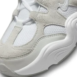 Nike Tech Hera Chunky Trainers in White