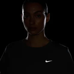 Nike Tempo Tee in Black