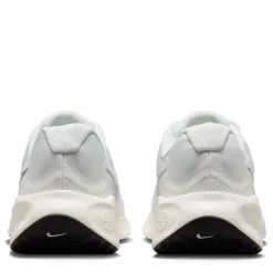 Nike Womens Revolution 7 Running Shoes in White