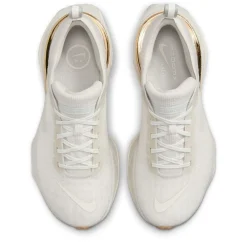 Nike Womens Zoomx Invincible 3 Flyknit Running Shoes in Neutral
