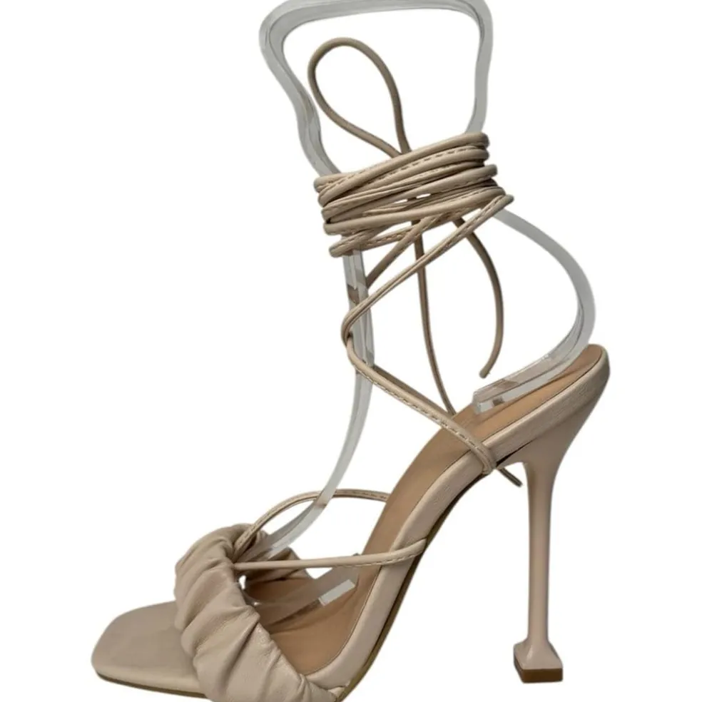 No Doubt Doub Tie Sndl in Cream