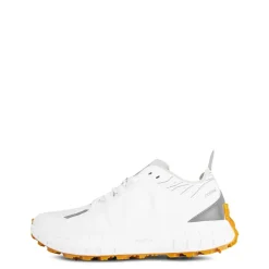 Norda 001 Trainers in White
