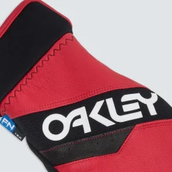 Oakley Factory Mitt Gloves in Red