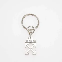 Off White Arrow Key Holder in Silver