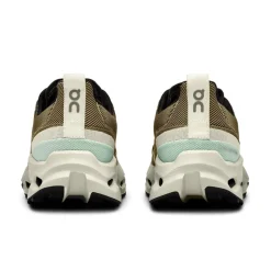 On Cloudsurfer Low Top Trail Sneakers in Green