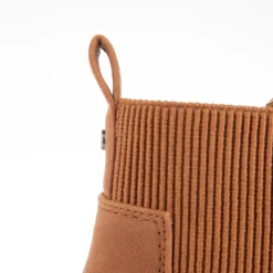 Only Barbara Heeled Chelsea Boots in Cognac