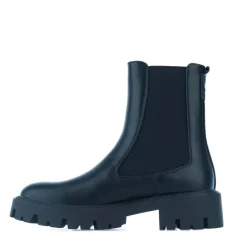 Only Betty Chelsea Boots in Black