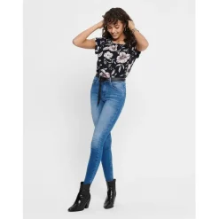 Only Vic Crew Neck Regular Fit Blouse in Blue