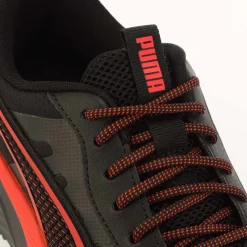 Puma Juniors Excursion Trainers in Black Red