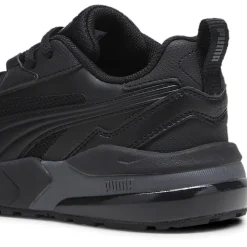 Puma Vis 2k Low Top Running Sneakers in Black