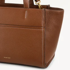 Radley Oakst Stot in Brown