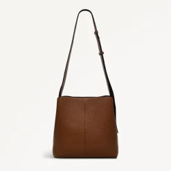 Radley Place Crossbodyody Bag in Brown