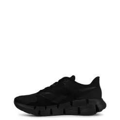 Reebok Zig Dynamica Low Top Sneakers in Black