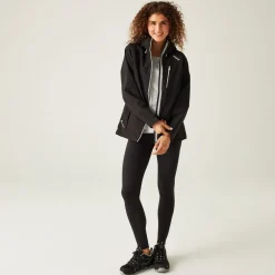 Regatta Hooded Windbreaker Regular Fit Jacket in Black