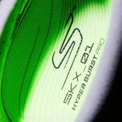 Skechers Skx 01 Low Firm Ground Football Boots Boys in Silver