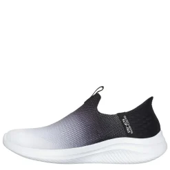 Skechers Ultra Flex 3.0 Beauty Blend in Black