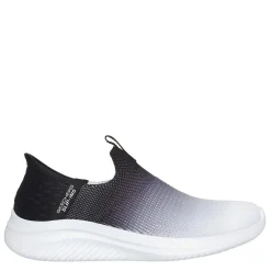 Skechers Ultra Flex 3.0 Beauty Blend in Black