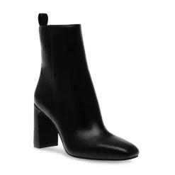 Steve Madden Boots in Black