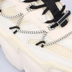 Steve Madden Spectator Trainers in Off White