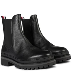 Tommy Hilfiger Classic Chelsea Boots in Black