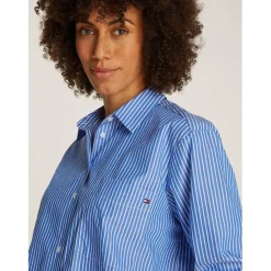 Tommy Hilfiger Poplin Relaxed Fit Long Sleeve Shirt in Blue