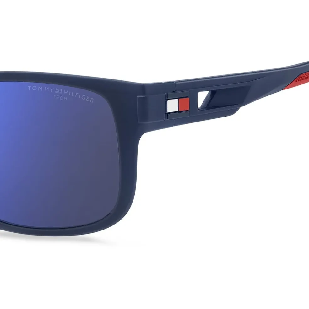 Tommy Hilfiger Sunglasses in Blue