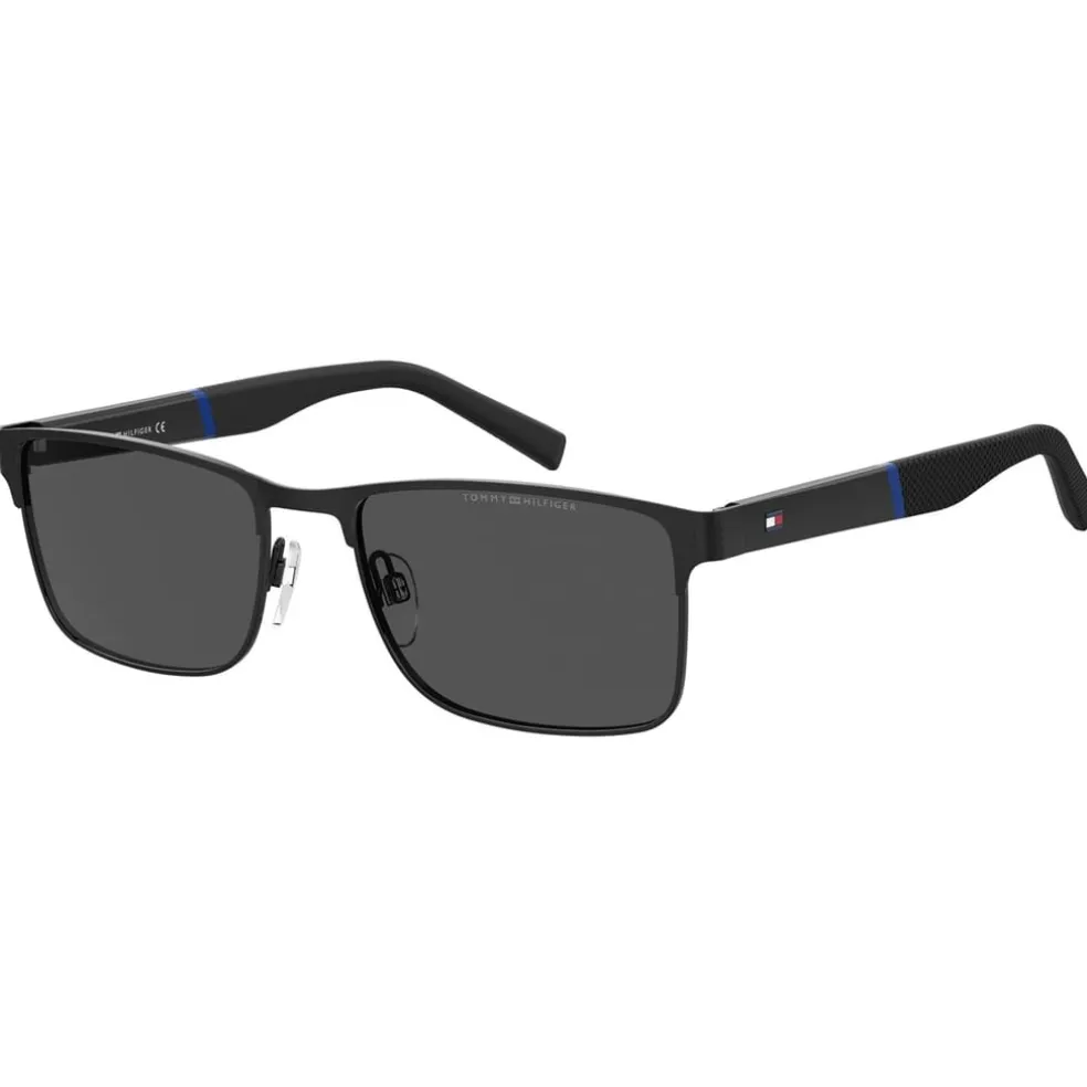 Tommy Hilfiger Sunglasses in Black