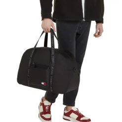 Tommy Jeans Badge Duffel Bag in Black