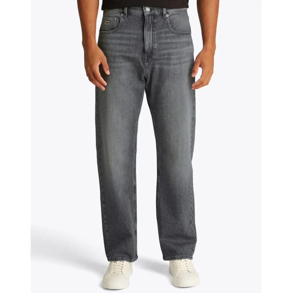 Tommy Jeans Regular Str Bi0177 in Black