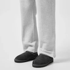 Ugg Slippers in Grey