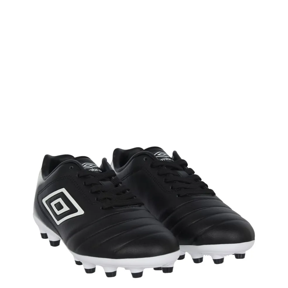 Umbro Calcio Firm Ground Football Boots in Black
