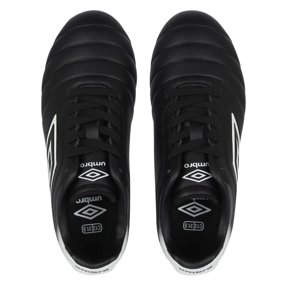 Umbro Calcio Firm Ground Football Boots in Black