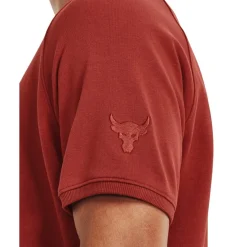 Under Armour Crew Neck Relaxed Fit Gym T-Shirt in Red
