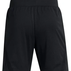Under Armour Mens Curry Sig Shorts in Black