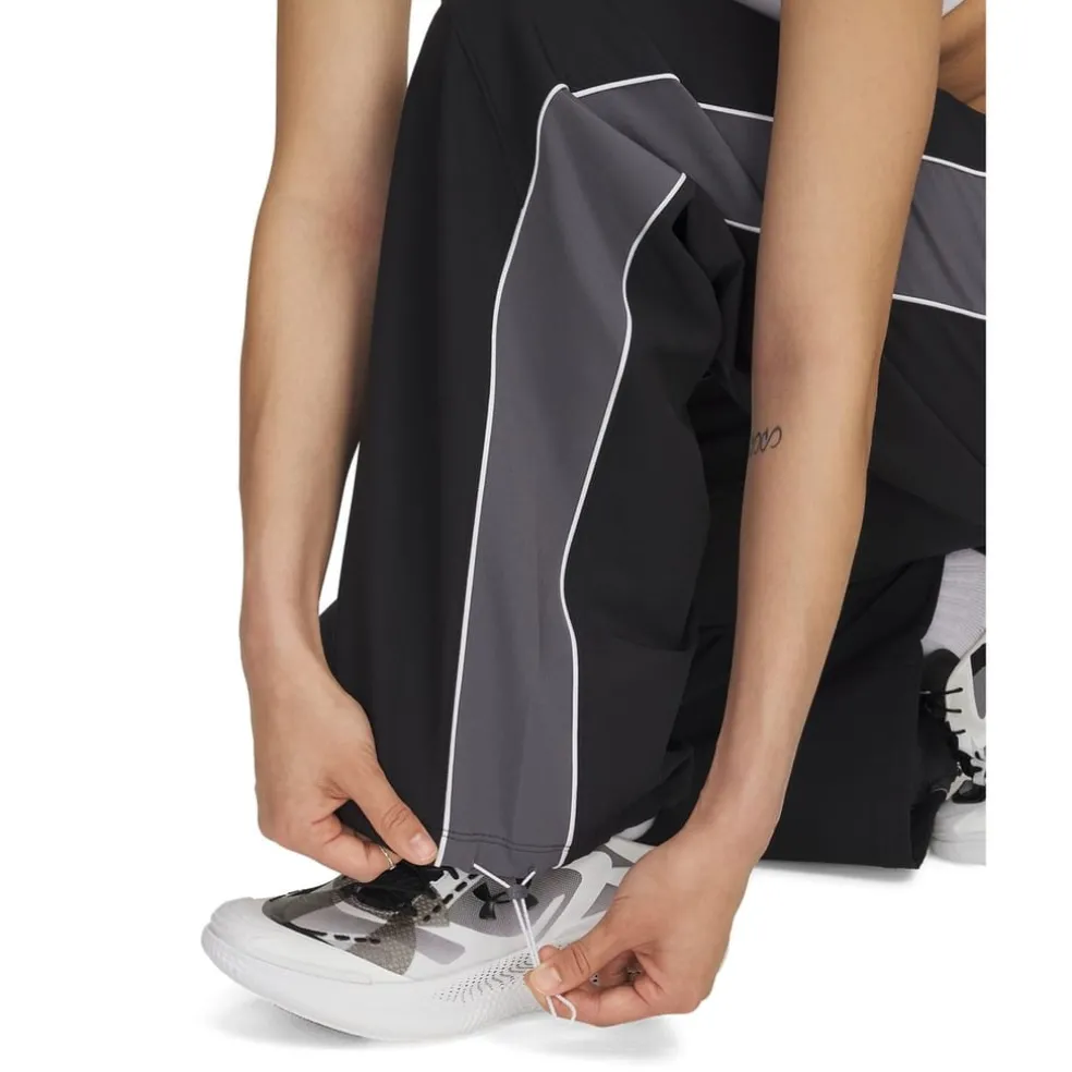 Under Armour Rival Swoven Pant in Black