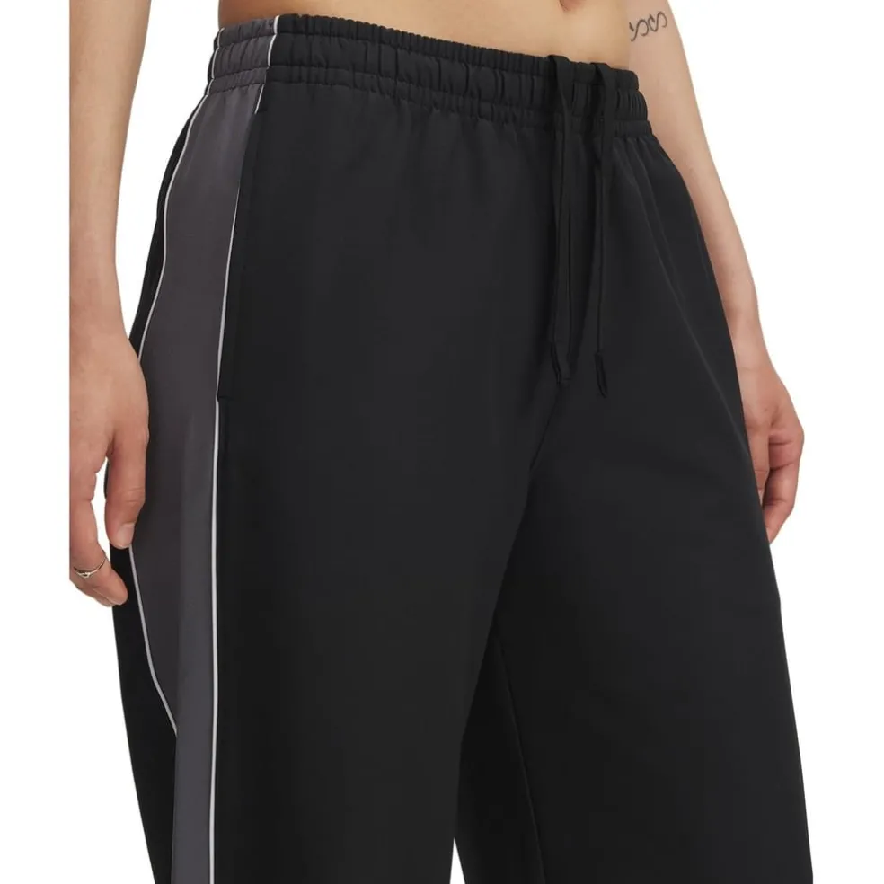 Under Armour Rival Swoven Pant in Black