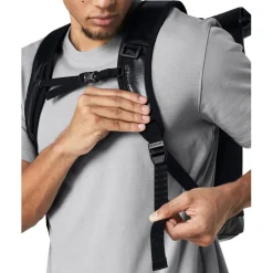 Under Armour Summit Sm Backpack in Black