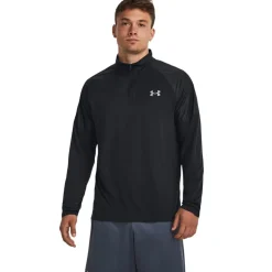 Under Armour Tech Grid 1/4 Zip Top in Black