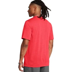 Under Armour Tech Vent Geotessa T-Shirt in Red