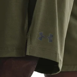 Under Armour Tech Vent Shorts in Green