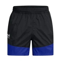 Under Armour Terrace96 Woven Shorts in Black