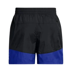 Under Armour Terrace96 Woven Shorts in Black