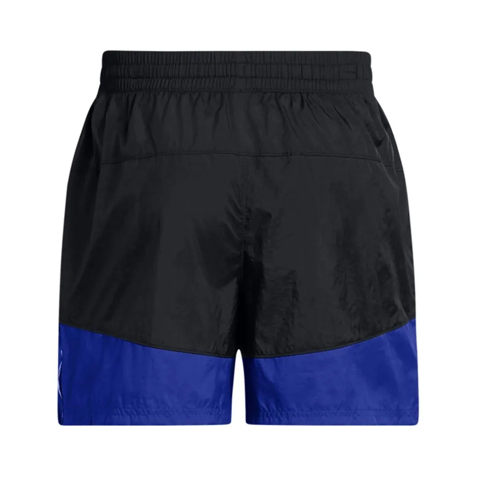Under Armour Terrace96 Woven Shorts in Black