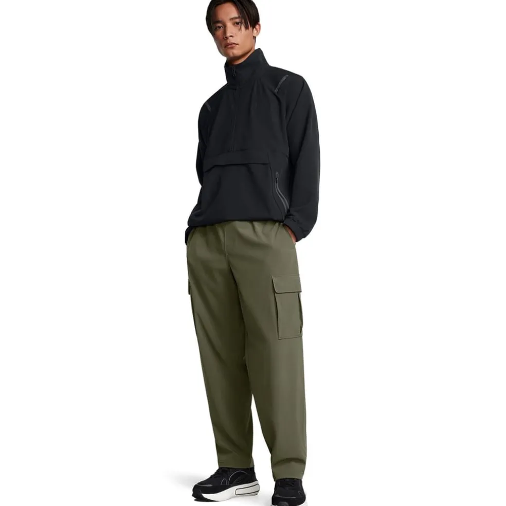 Under Armour Unstop Wov Anorak in Black