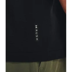 Under Armour Vanish Elite Tee in Black