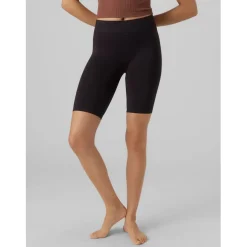 Vero Moda Jackie Biking Slim Fit Shorts in Black