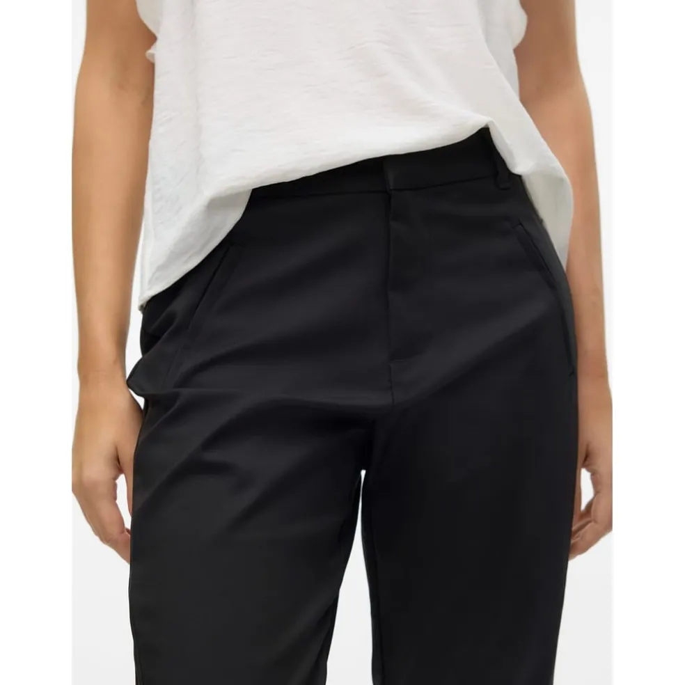 Vero Moda Trousers in Black