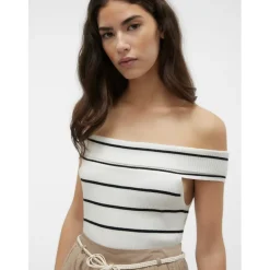 Vero Moda Willow Off Top in Cream