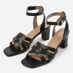 Wheres That From Ariela Sndl in Black